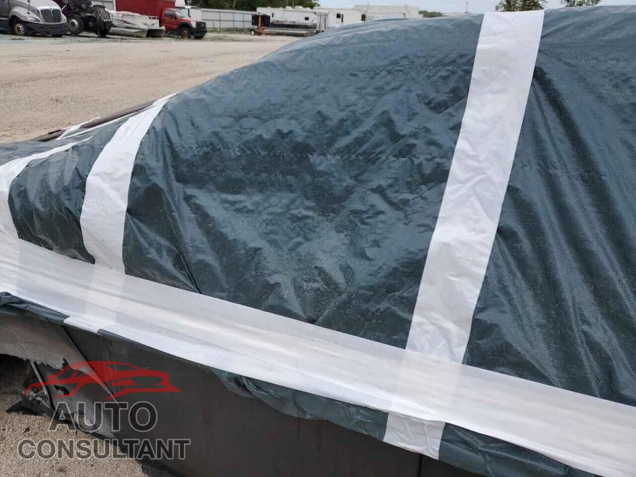 TESLA MODEL S 2021 - 5YJSA1E68MF442136