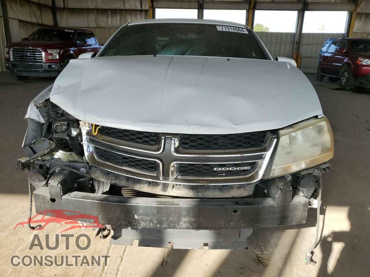 DODGE AVENGER 2011 - 1B3BD2FB4BN548785