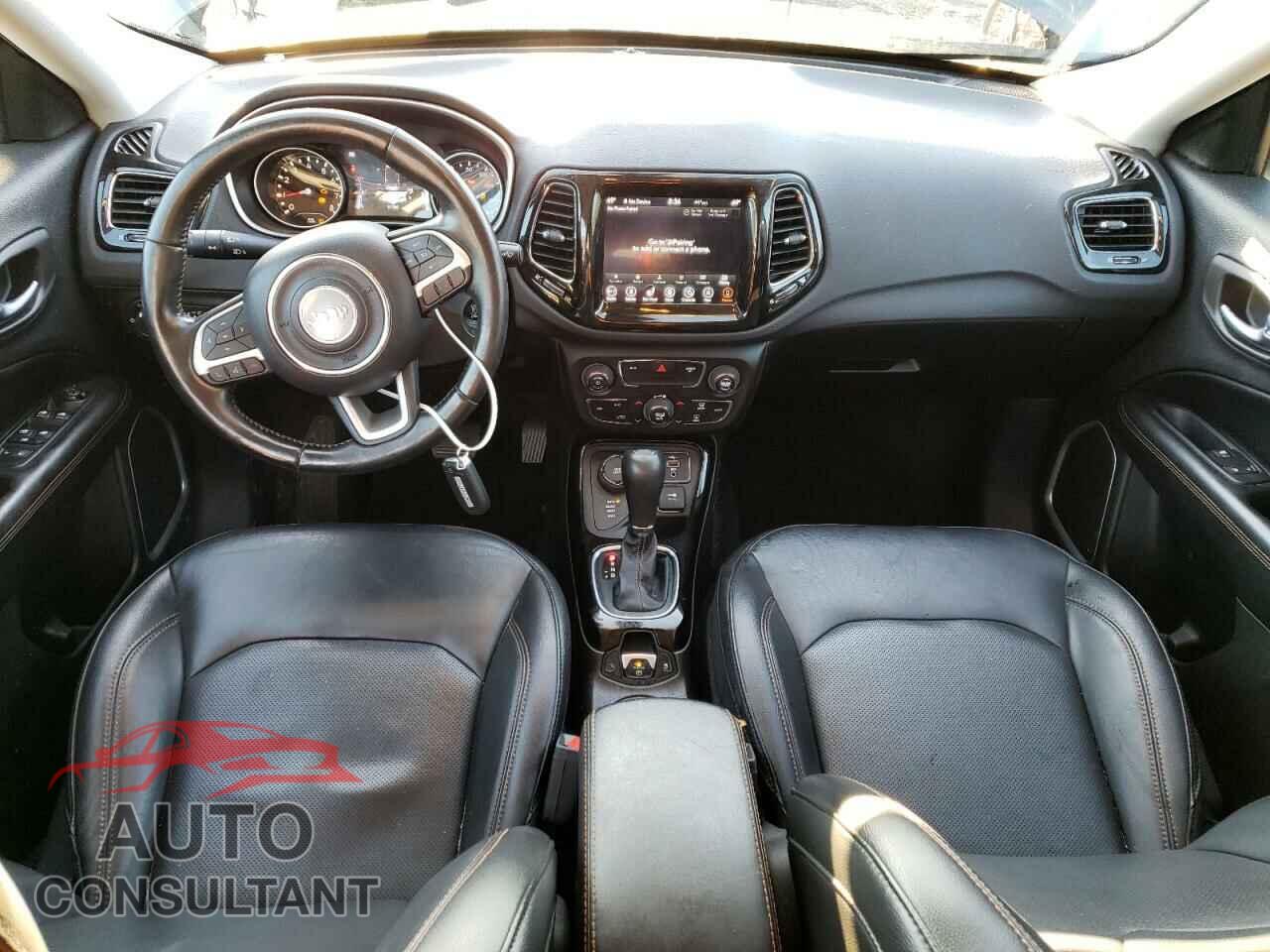 JEEP COMPASS 2019 - 3C4NJDCB4KT812236