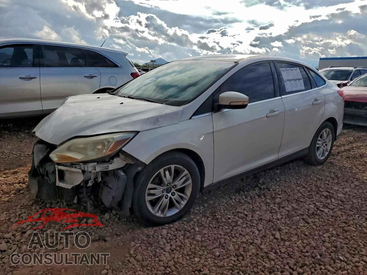 FORD FOCUS 2012 - 1FAHP3H22CL451235