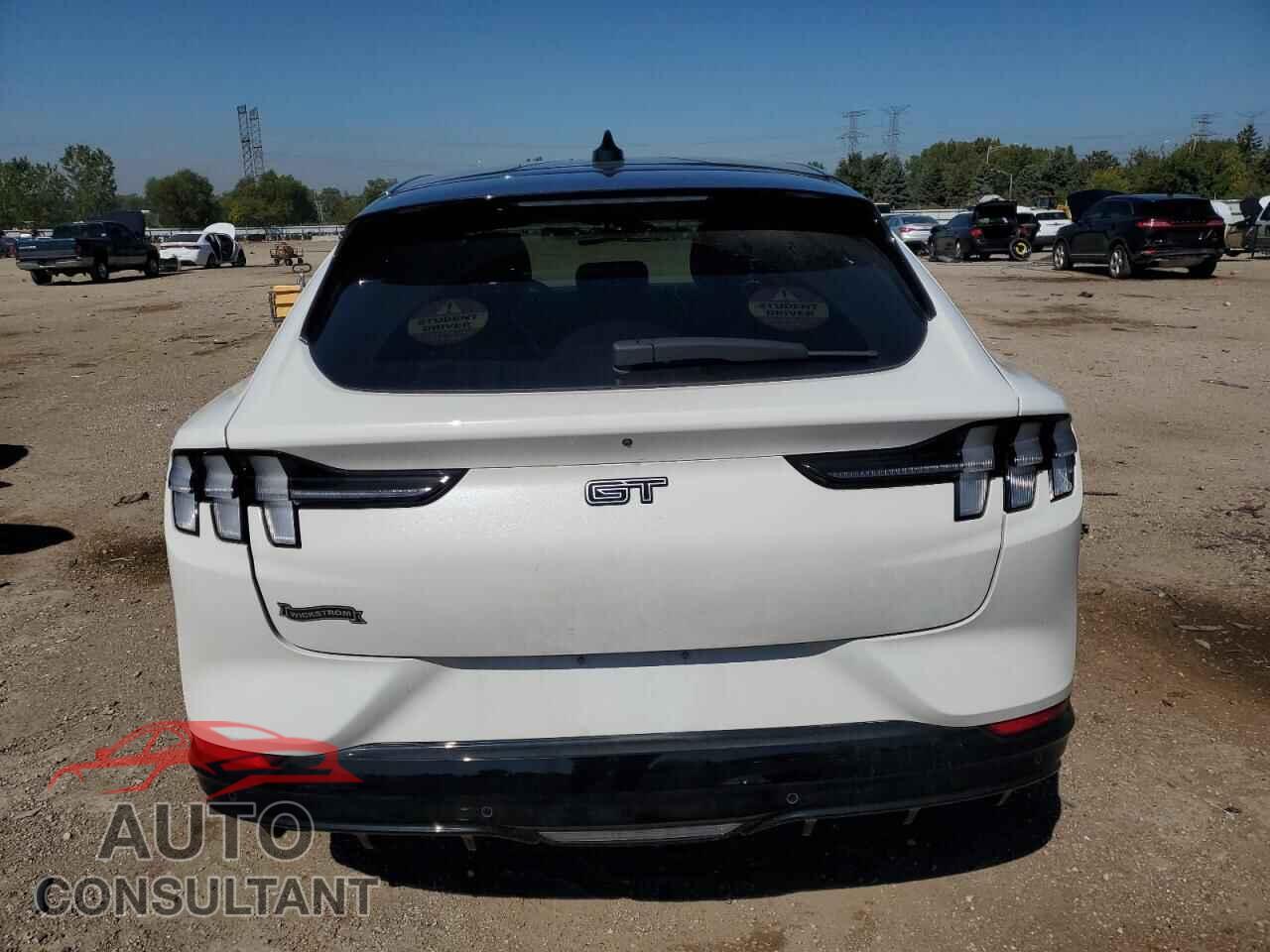 FORD MUSTANG 2021 - 3FMTK4SX5MME00157