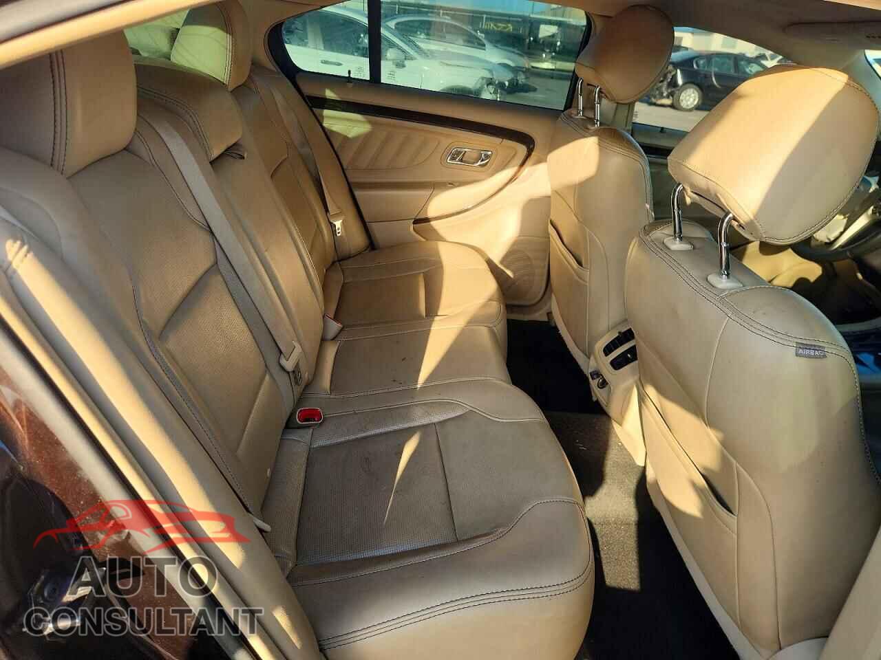 FORD TAURUS 2013 - 1FAHP2F81DG172497