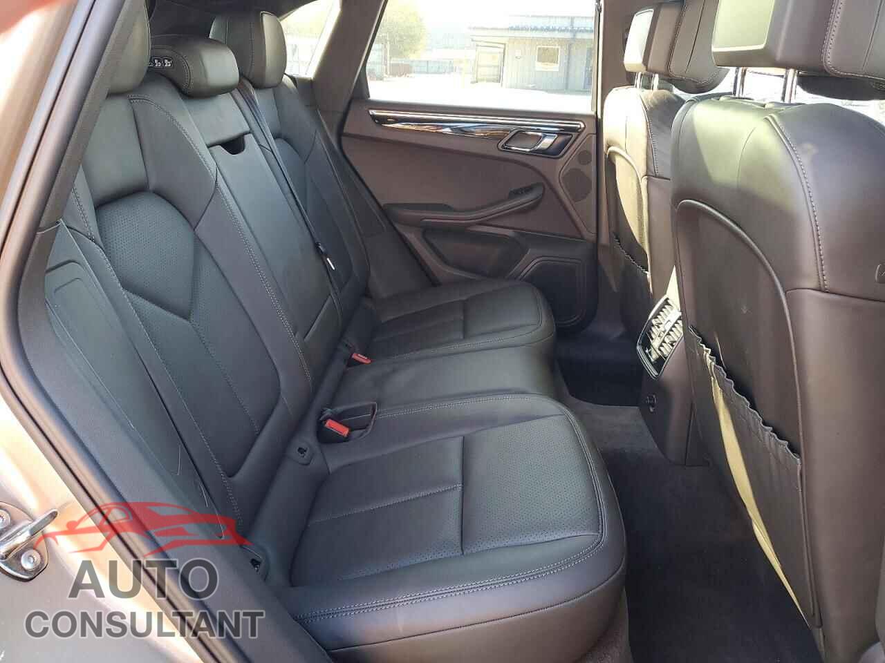 PORSCHE MACAN 2016 - WP1AB2A55GLB56210