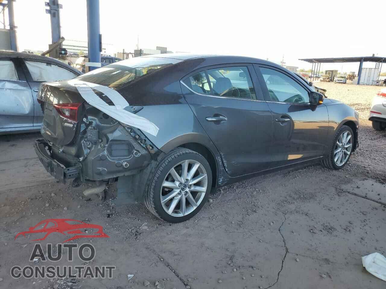 MAZDA 3 2017 - 3MZBN1V7XHM116026