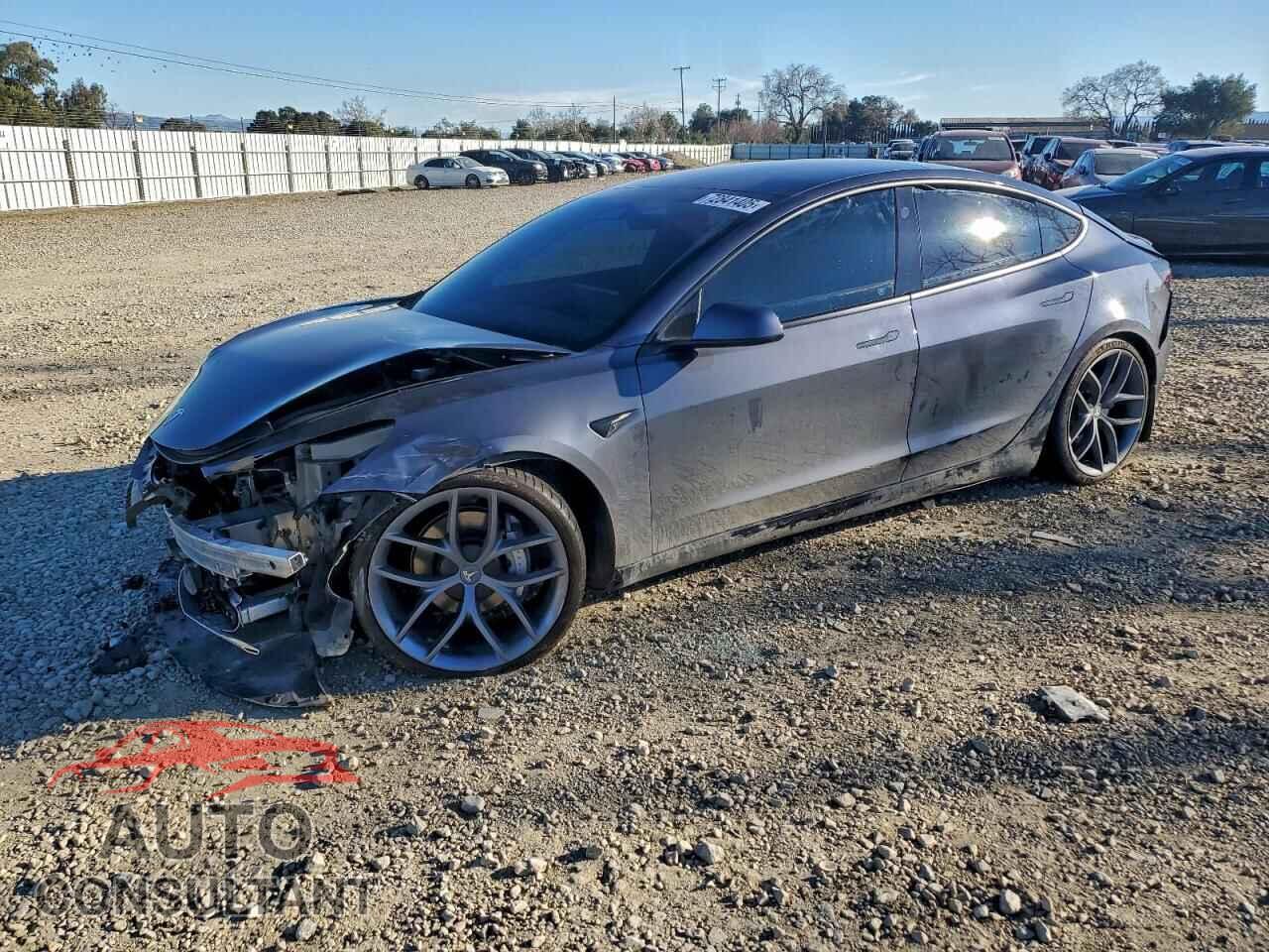 TESLA MODEL 3 2021 - 5YJ3E1EB4MF003103
