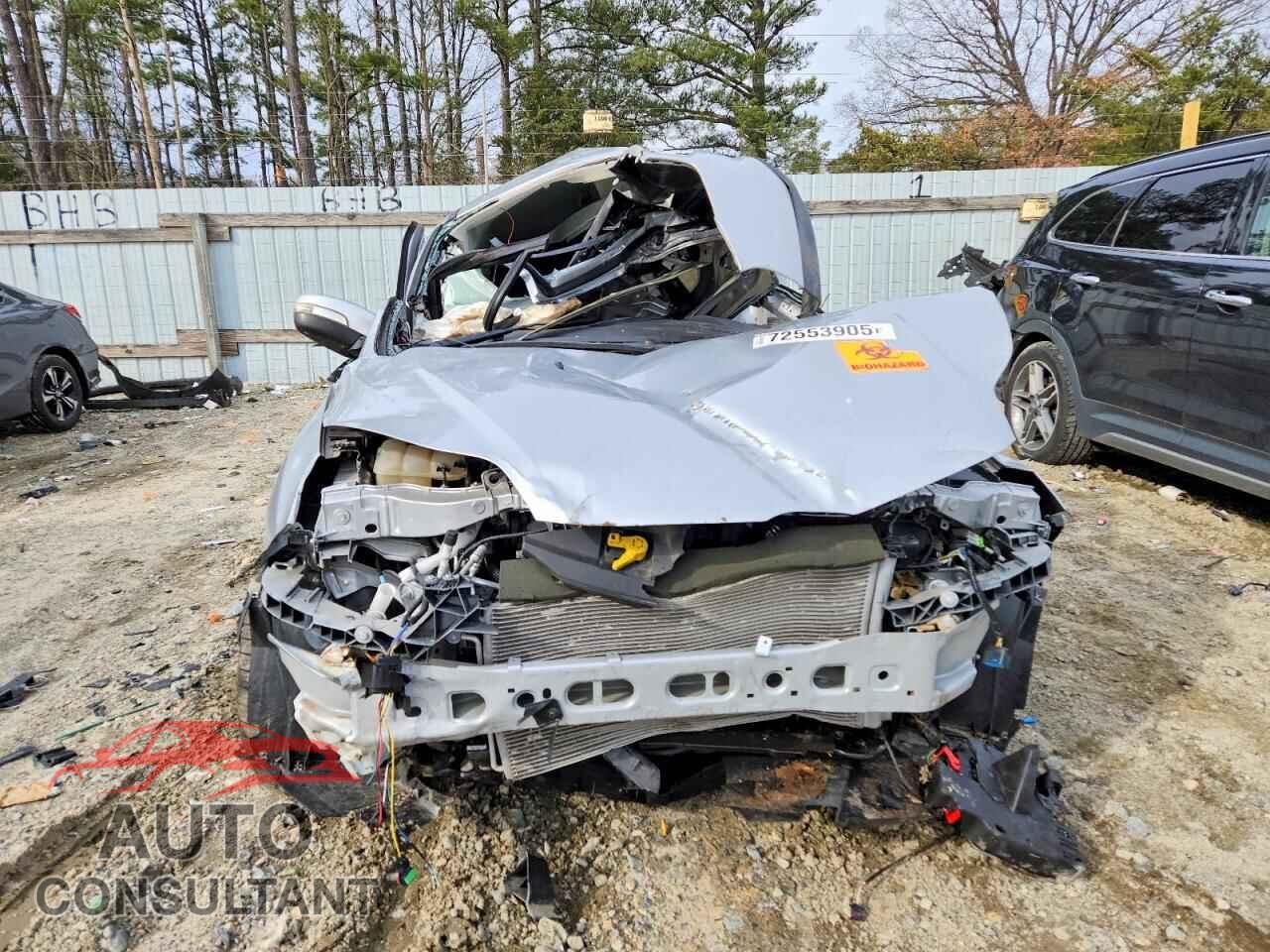 FORD FOCUS 2014 - 1FADP3F2XEL410596