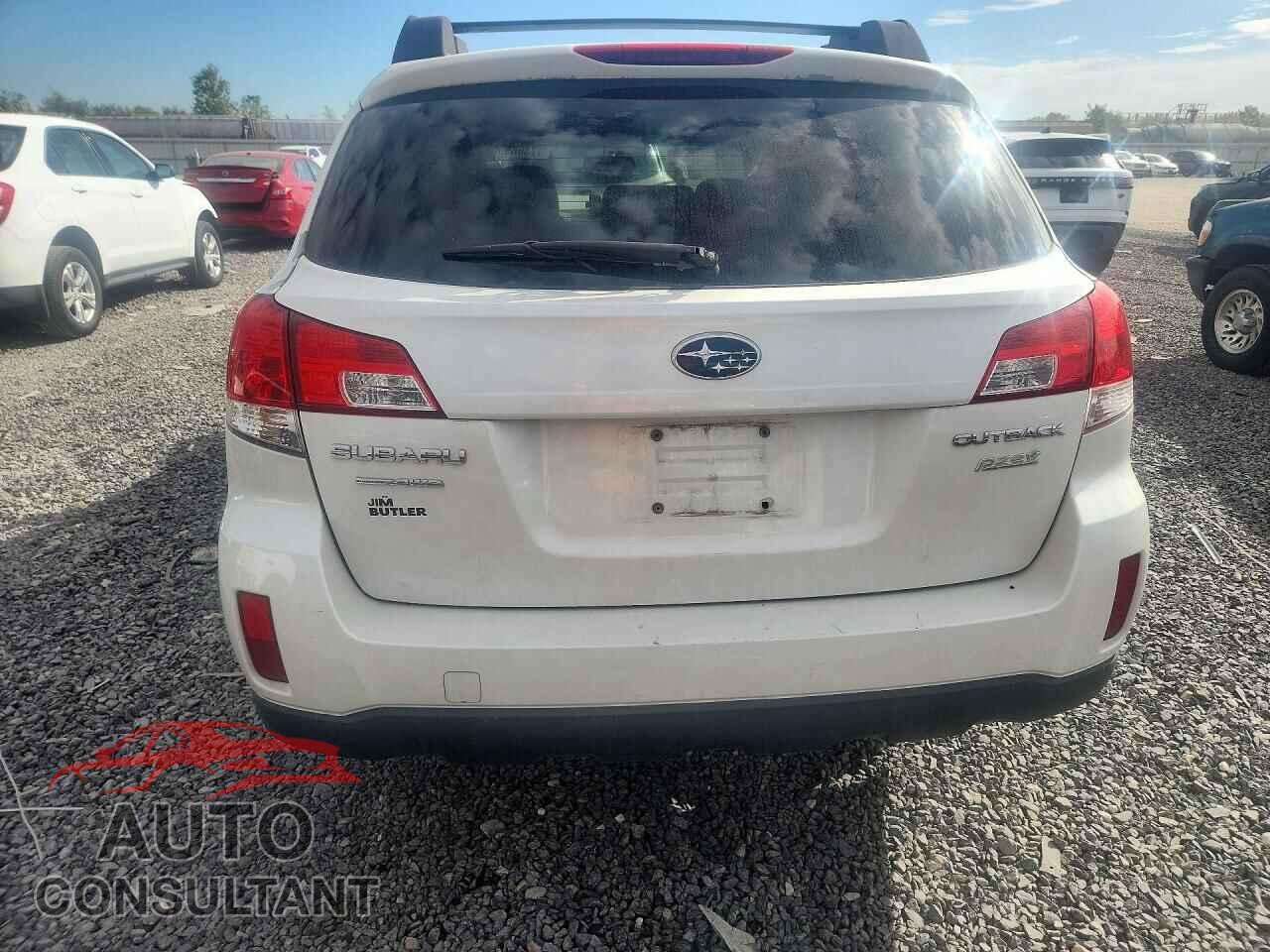 SUBARU OUTBACK 2013 - 4S4BRBCC4D3288721
