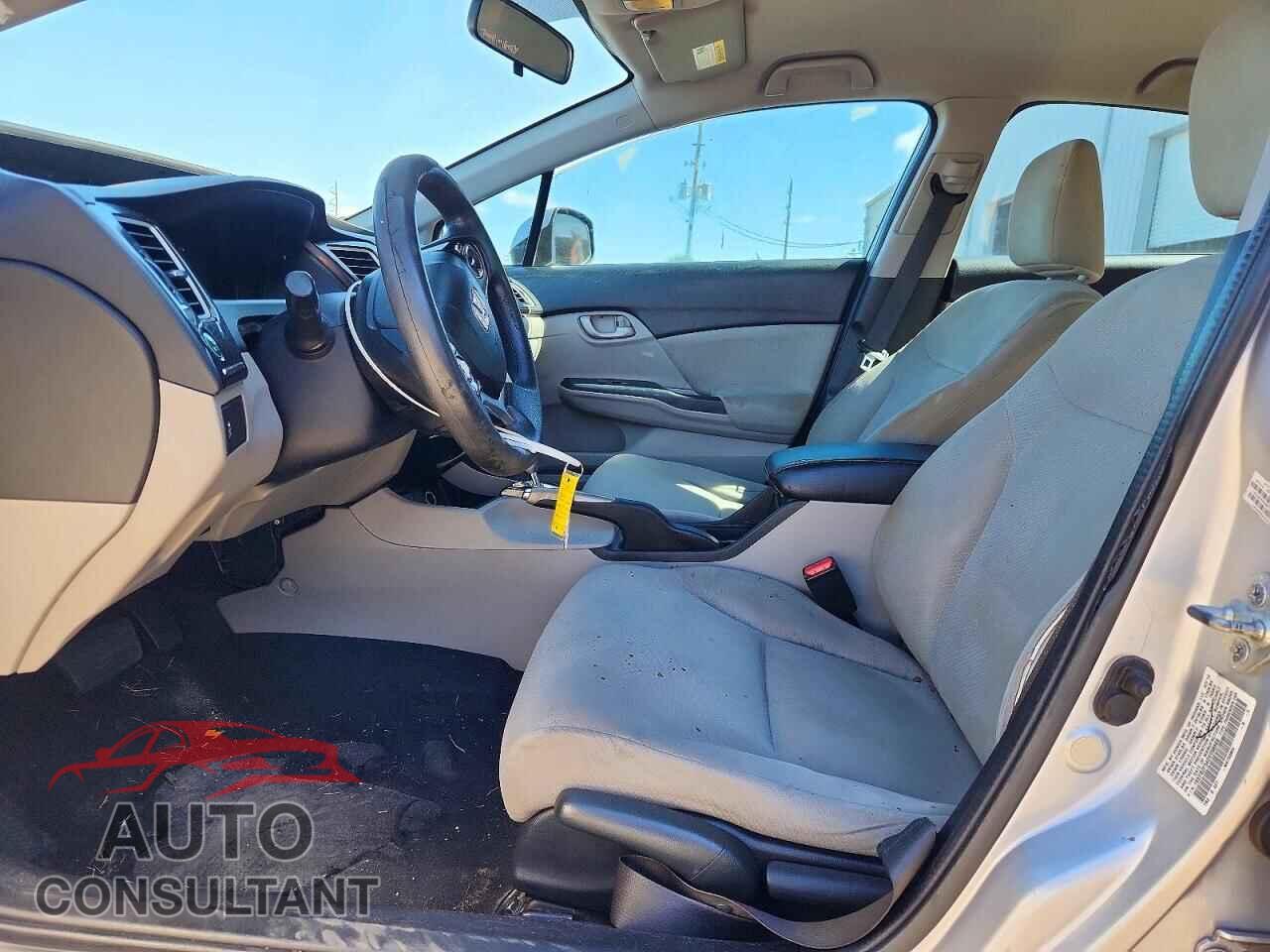 HONDA CIVIC 2013 - 19XFB2F54DE058869