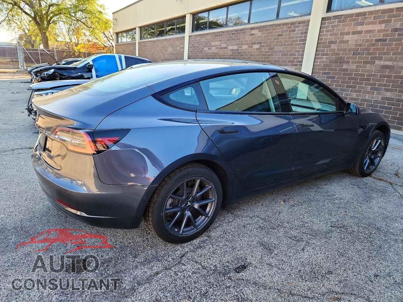 TESLA MODEL 3 2022 - 5YJ3E1EA2NF287971
