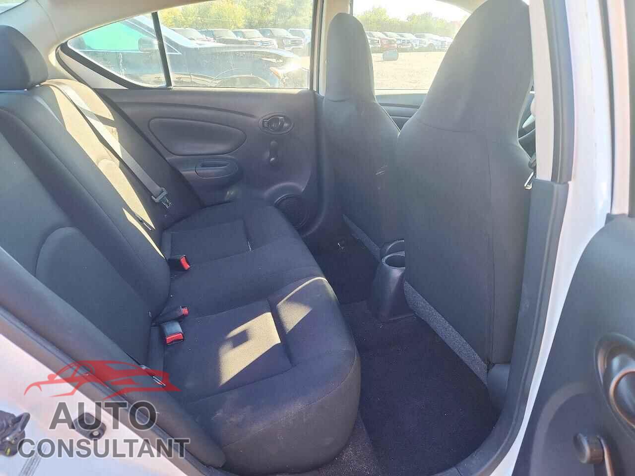 NISSAN VERSA 2017 - 3N1CN7AP3HL816236