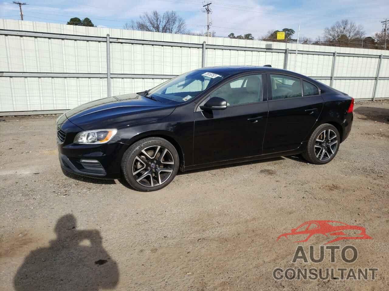 VOLVO S60 2017 - YV126MFL3H2422760