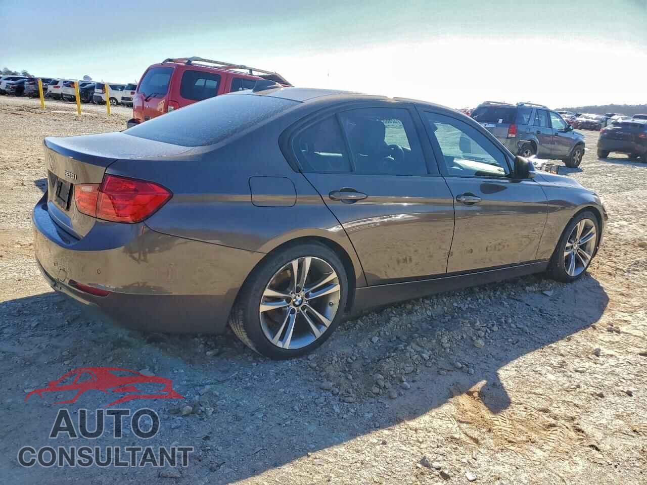 BMW 3 SERIES 2013 - WBA3A5C54DJ461908