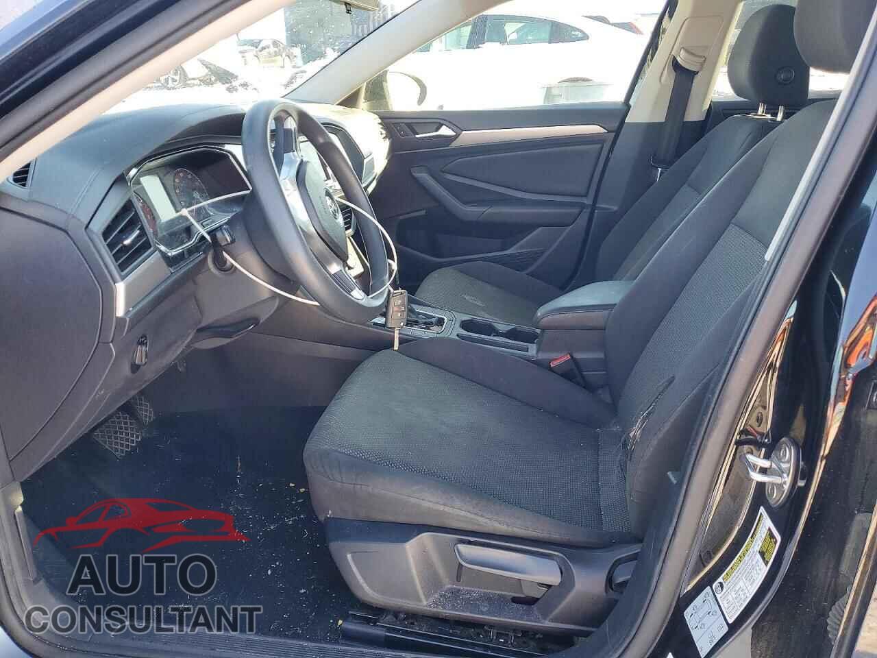 VOLKSWAGEN JETTA 2019 - 3VWC57BU2KM031674