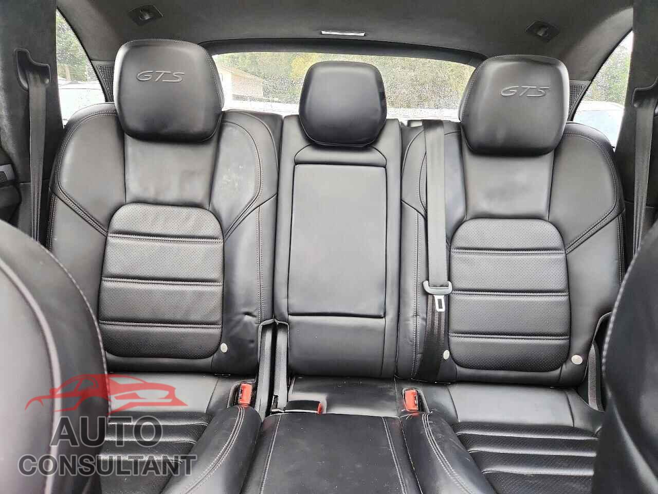 PORSCHE CAYENNE 2016 - WP1AD2A25GLA80116