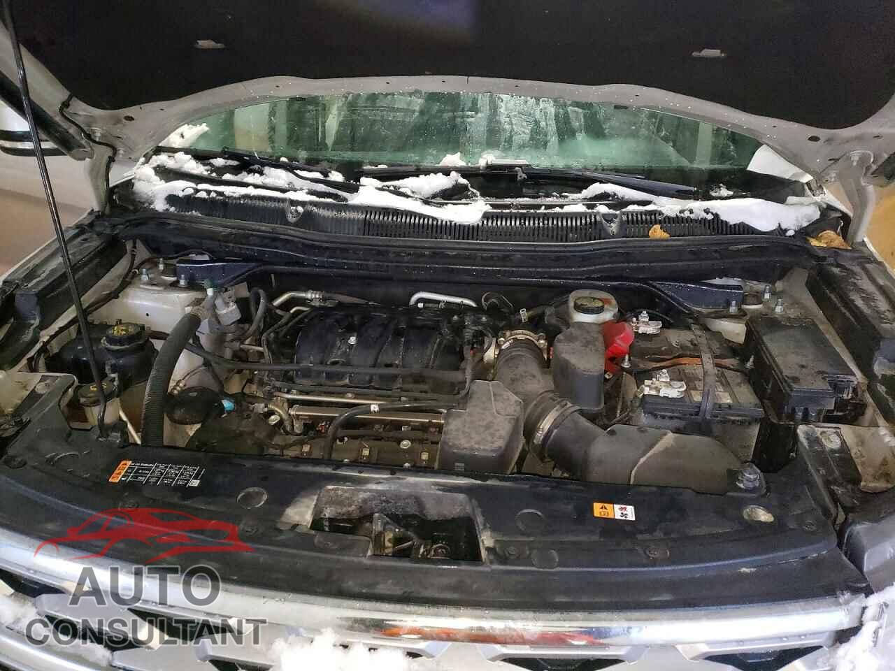 FORD EXPLORER 2018 - 1FM5K8F85JGB32915