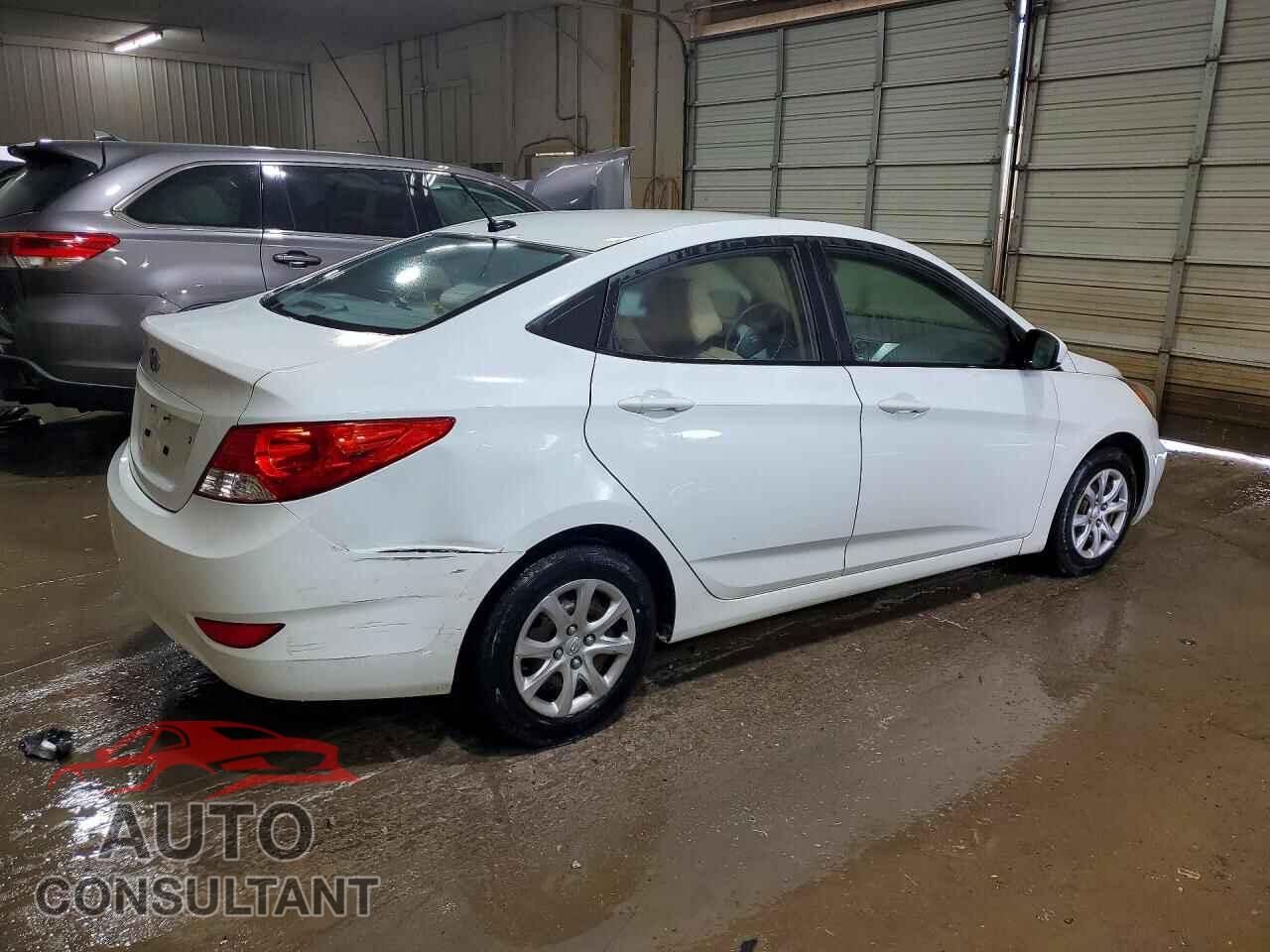 HYUNDAI ACCENT 2013 - KMHCT4AE9DU558901