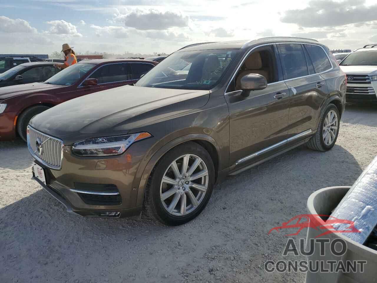 VOLVO XC90 2017 - YV4A22PL4H1124818