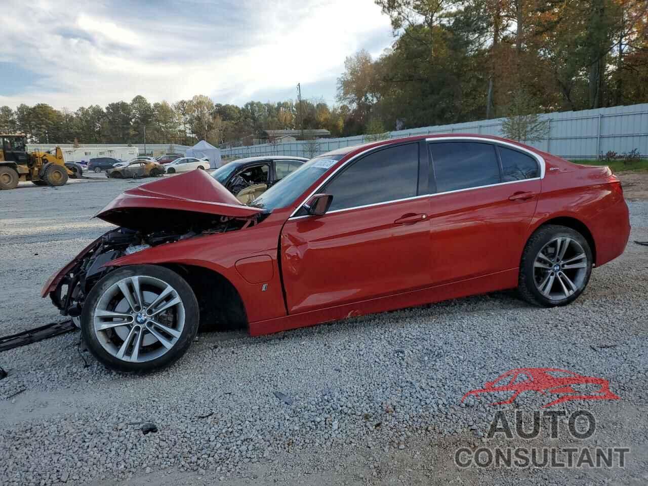 BMW 3 SERIES 2018 - WBA8E1C56JA756281