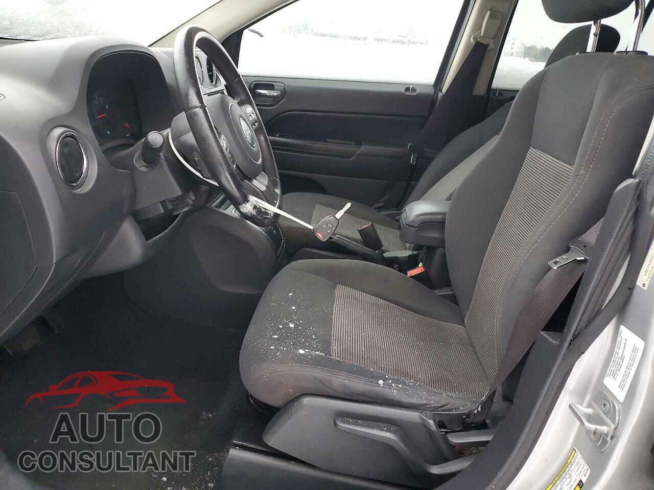 JEEP COMPASS 2011 - 1J4NF1FB1BD207103