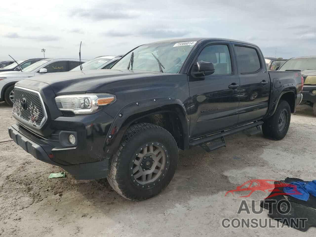 TOYOTA TACOMA 2017 - 5TFAZ5CN5HX050328