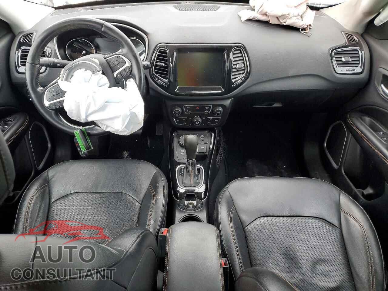 JEEP COMPASS 2021 - 3C4NJDCB2MT525366