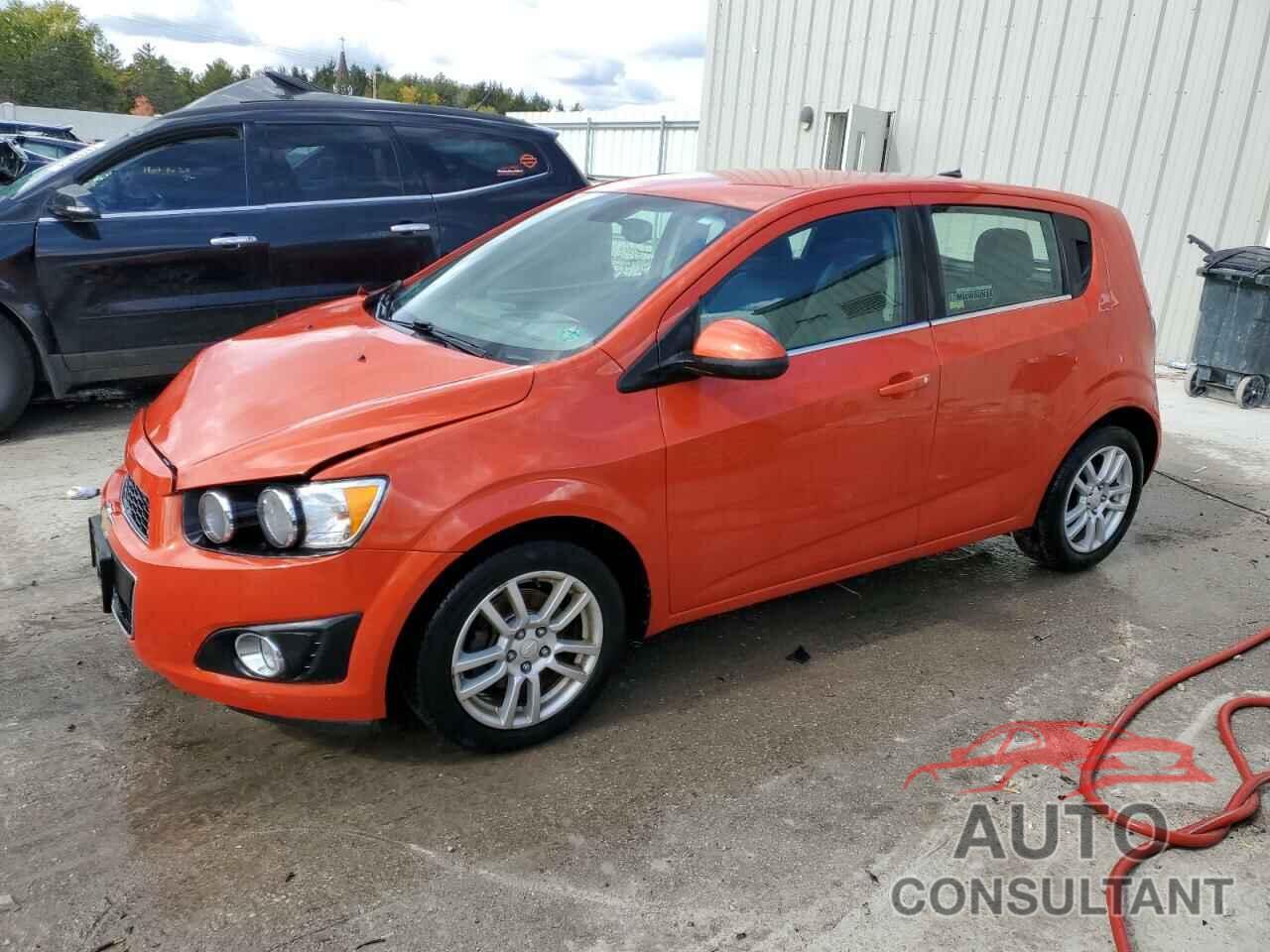 CHEVROLET SONIC 2013 - 1G1JC6SH2D4187380
