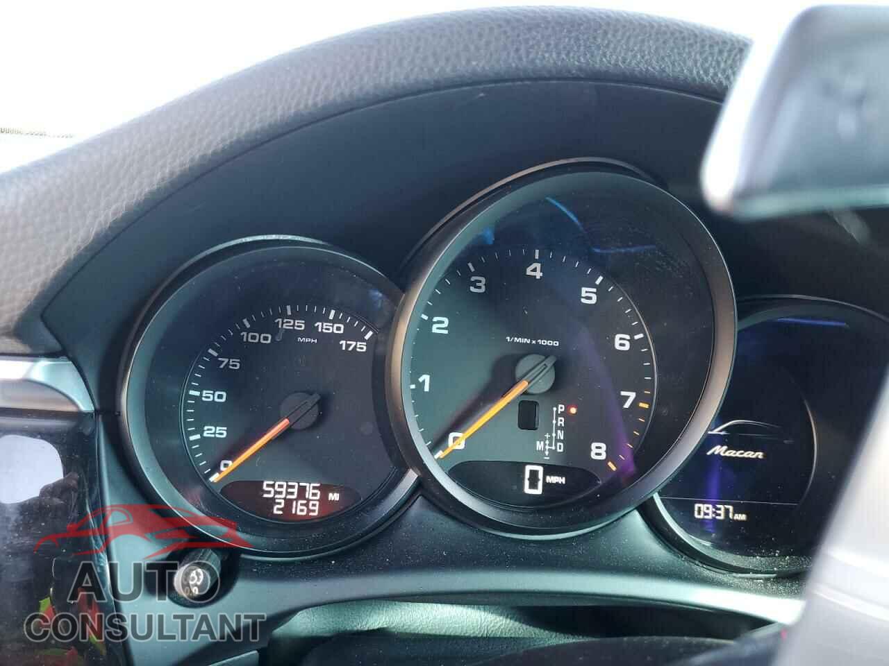 PORSCHE MACAN 2018 - WP1AA2A54JLB04514