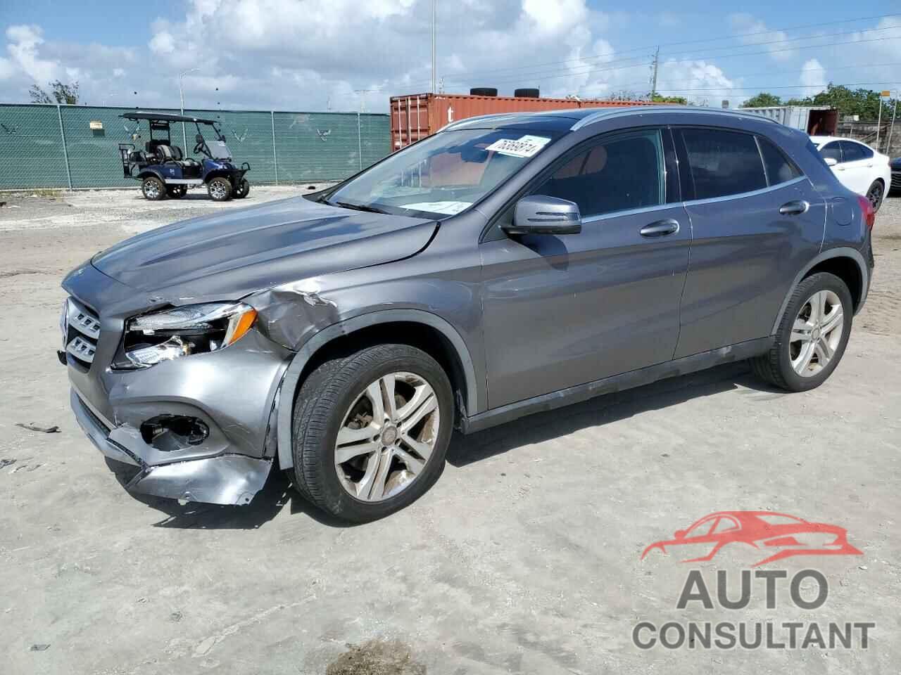 MERCEDES-BENZ GLA-CLASS 2018 - WDCTG4EB5JJ370618