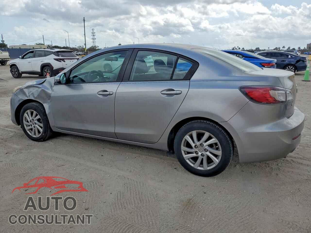 MAZDA 3 2012 - JM1BL1V70C1694151