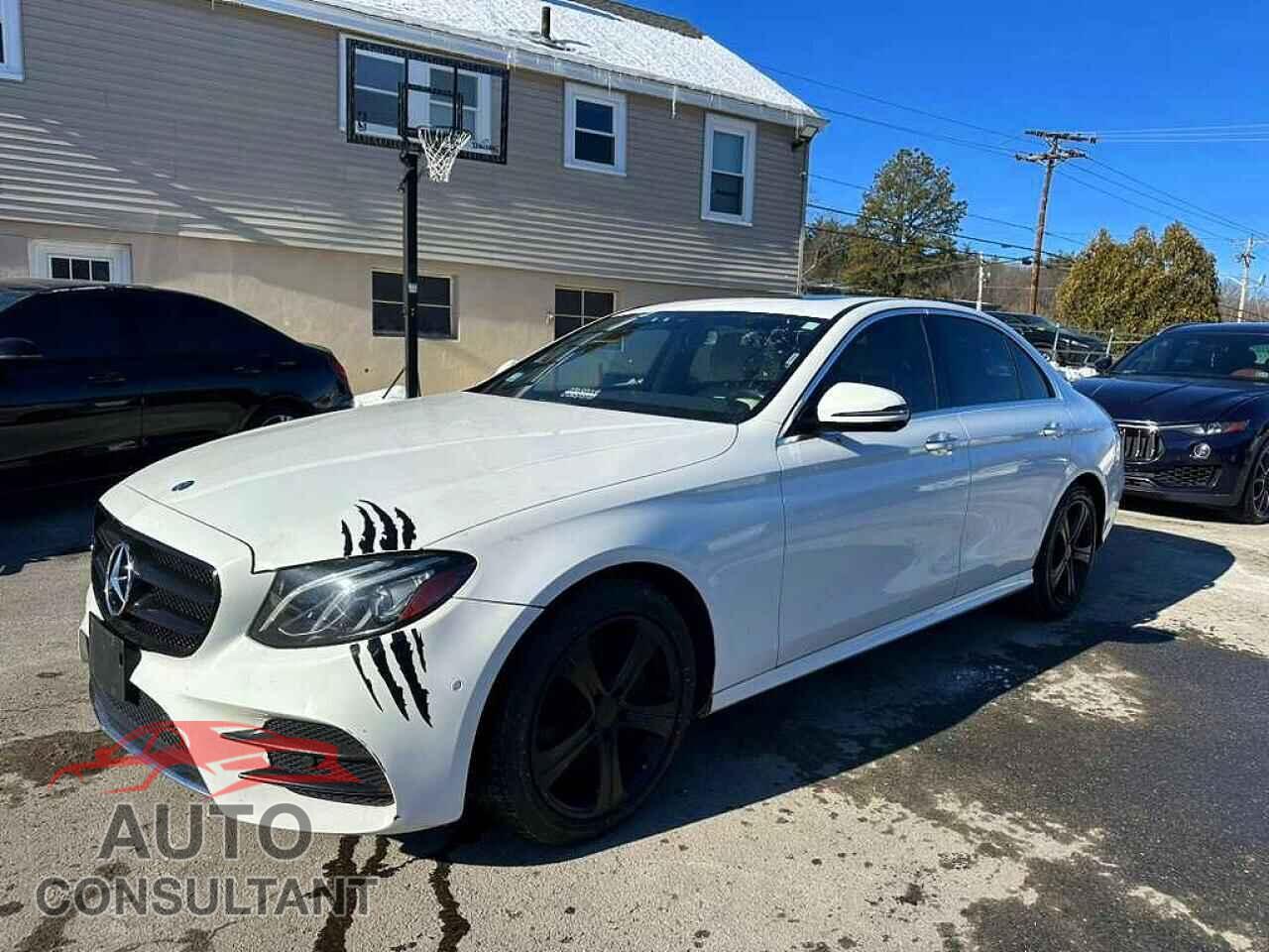 MERCEDES-BENZ E-CLASS 2017 - WDDZF4KB6HA221545