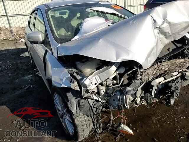 FORD FOCUS 2012 - 1FAHP3M23CL200097