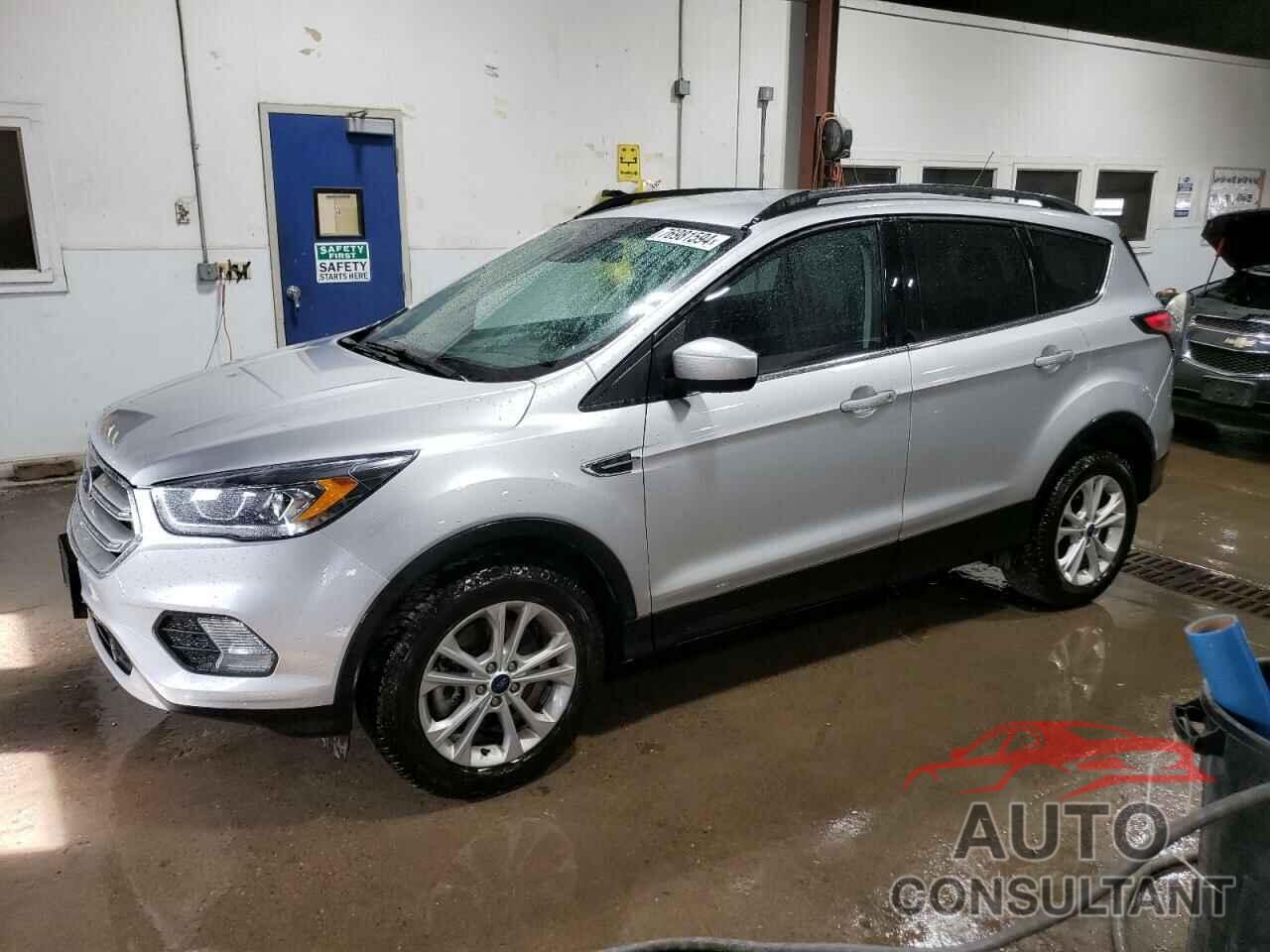 FORD ESCAPE 2018 - 1FMCU9HD5JUC70585