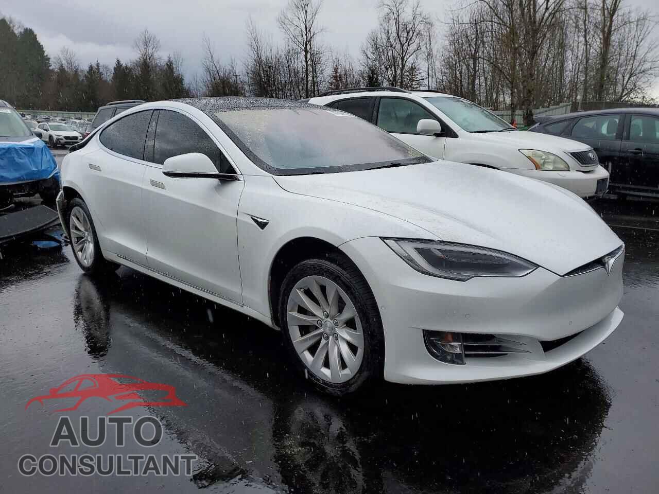 TESLA MODEL S 2018 - 5YJSA1E22JF269724