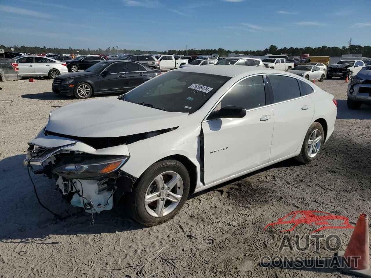 CHEVROLET MALIBU 2020 - 1G1ZB5ST0LF012097