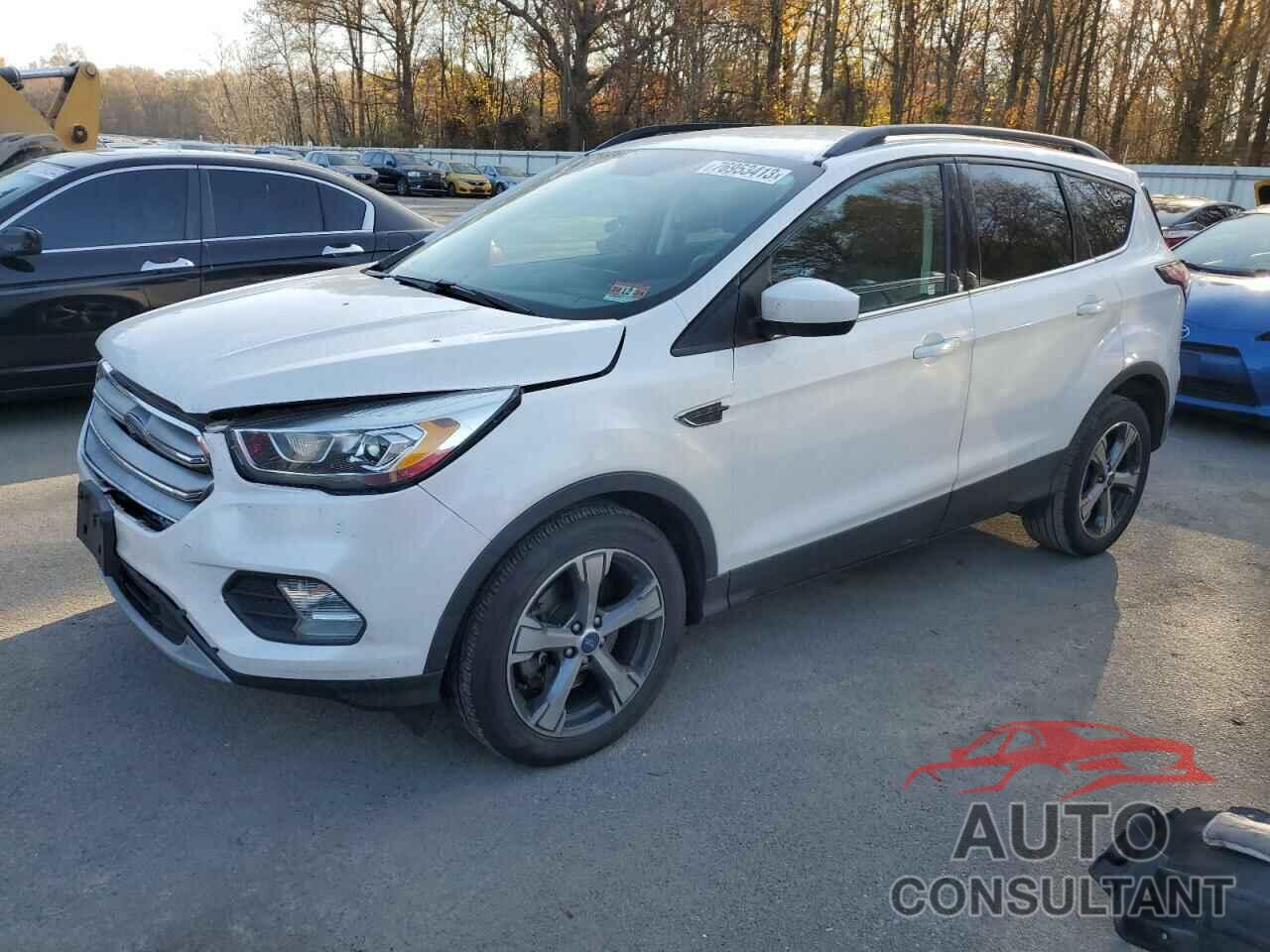 FORD ESCAPE 2017 - 1FMCU9GDXHUC30840