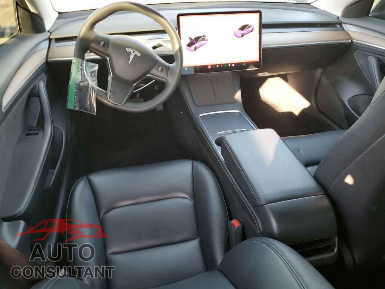 TESLA MODEL 3 2021 - 5YJ3E1EA6MF066484