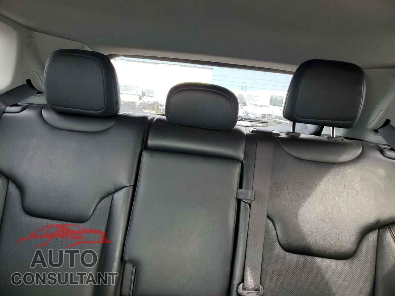JEEP COMPASS 2020 - 3C4NJDCB6LT228048
