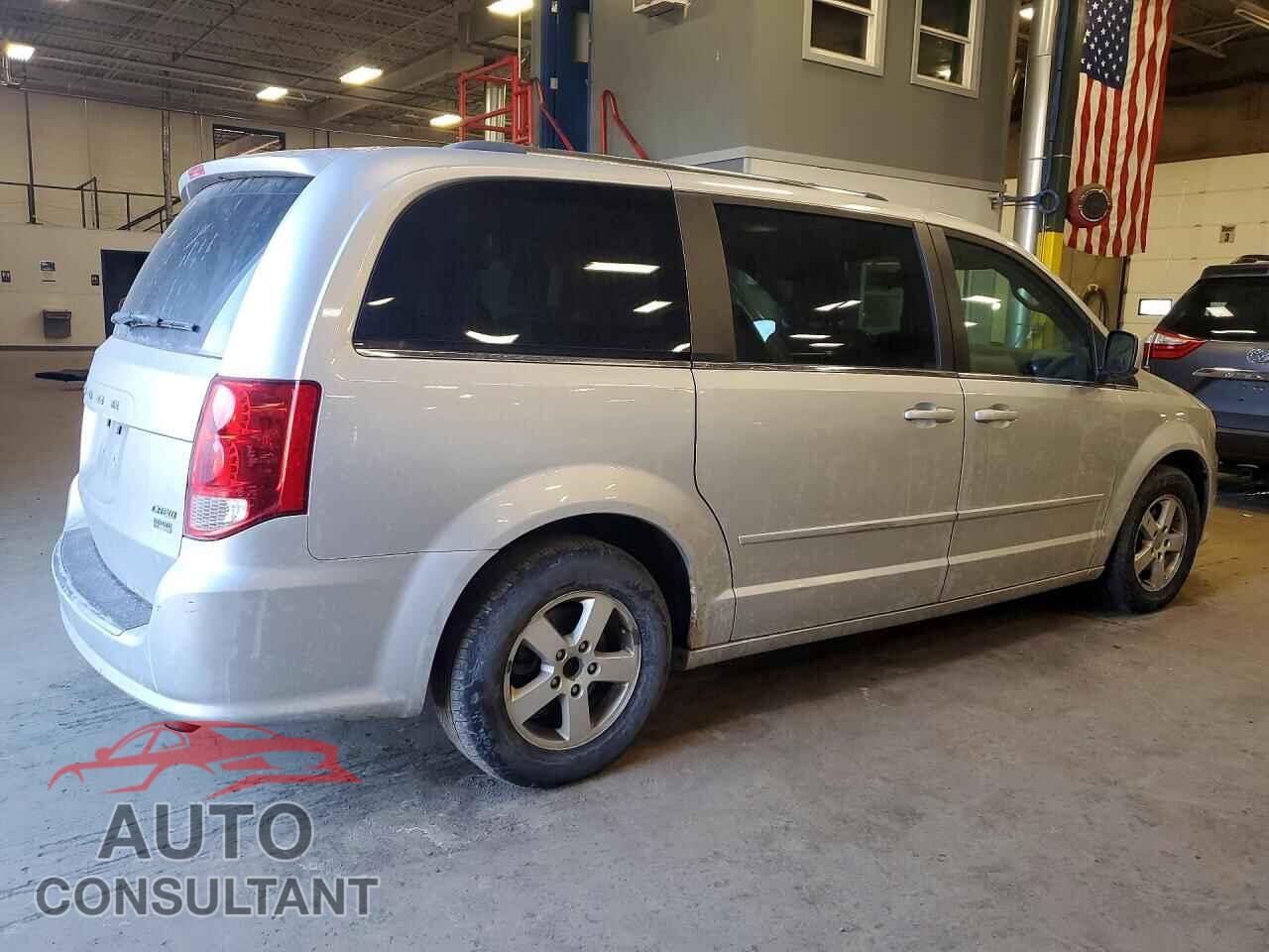 DODGE CARAVAN 2011 - 2D4RN5DG7BR755106