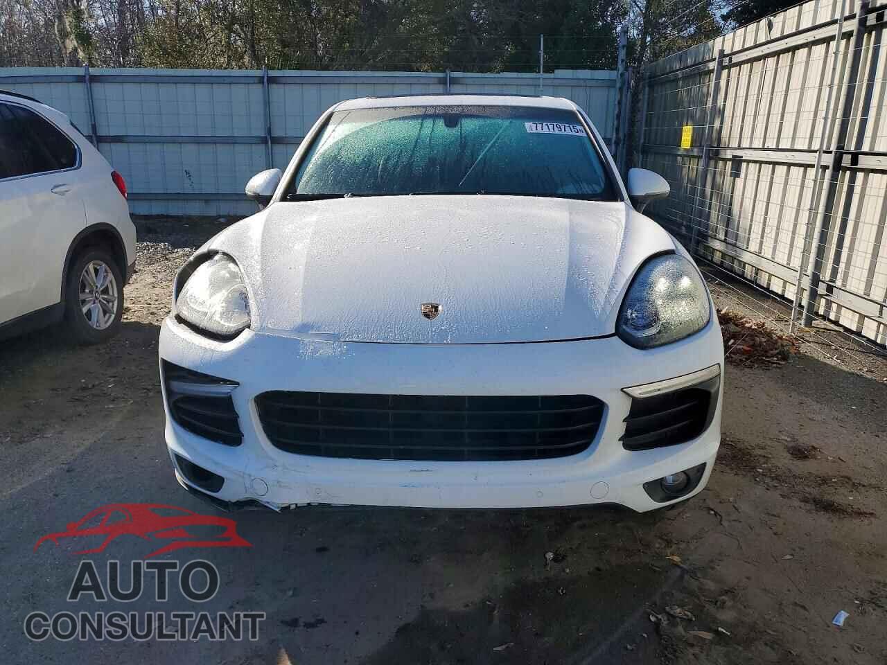 PORSCHE CAYENNE 2016 - WP1AA2A26GLA11010