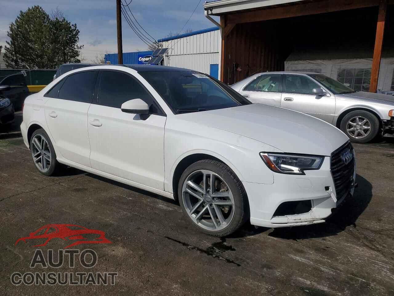 AUDI A3 2017 - WAUAUGFF4H1048553