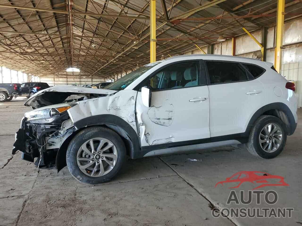 HYUNDAI TUCSON 2018 - KM8J33A41JU722999