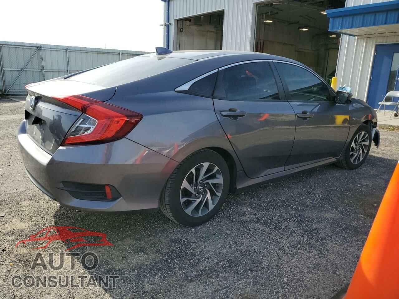 HONDA CIVIC 2017 - 19XFC2F77HE005376