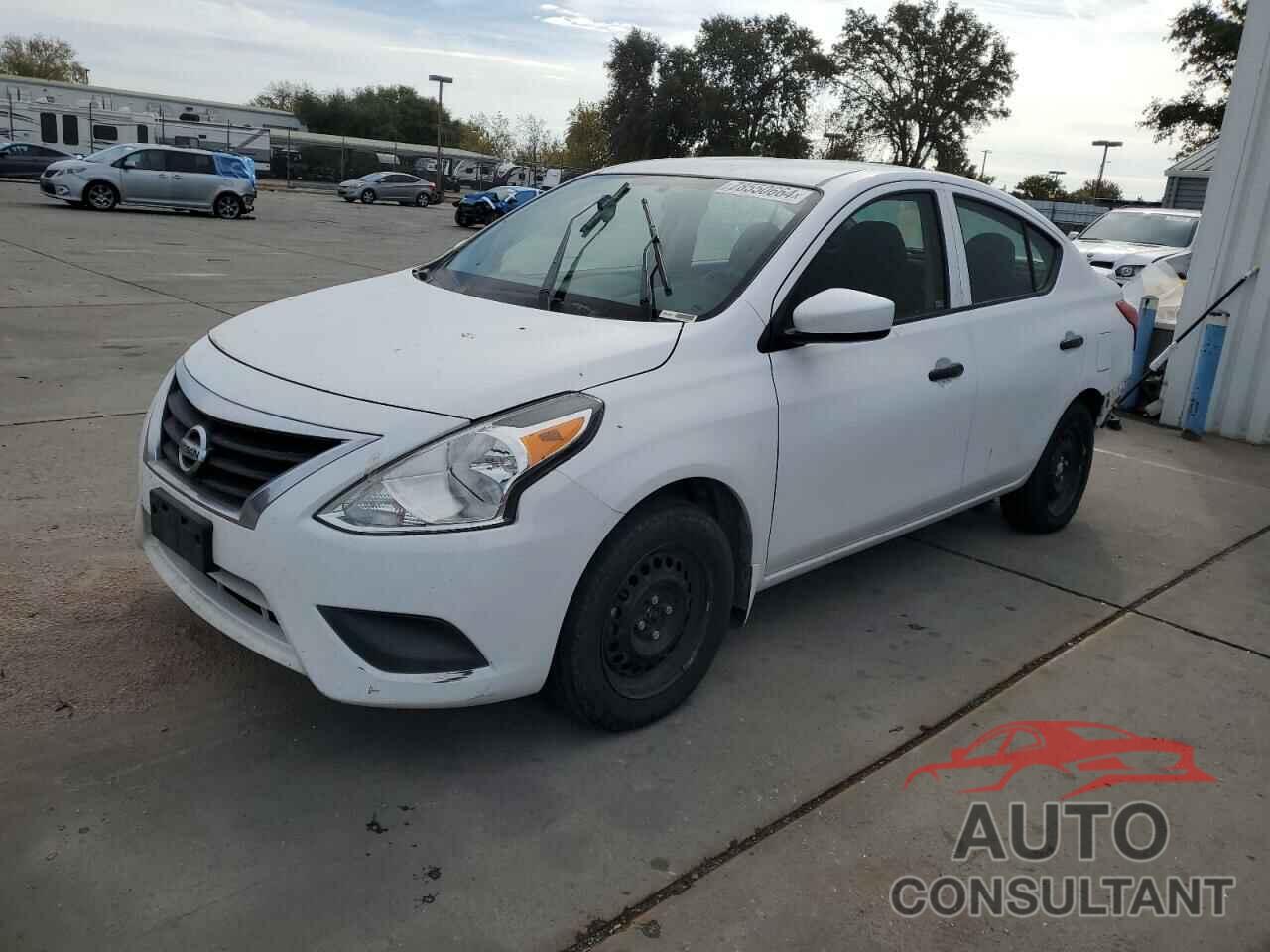 NISSAN VERSA 2019 - 3N1CN7AP5KL817718