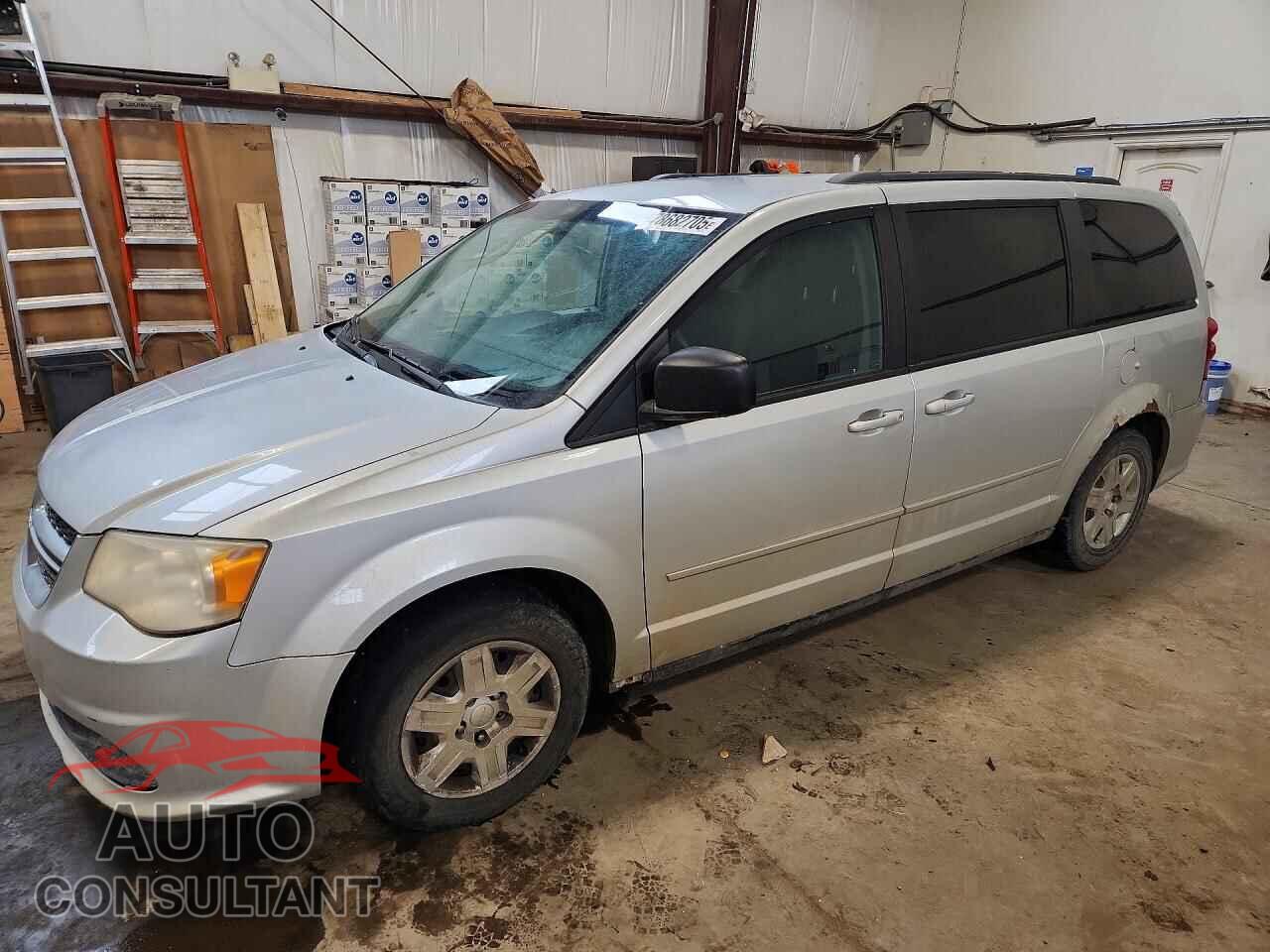 DODGE CARAVAN 2011 - 2D4RN4DG8BR756825