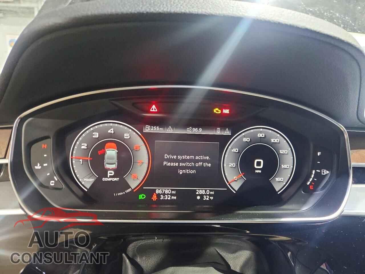 AUDI A8 2019 - WAU8DAF87KN009548