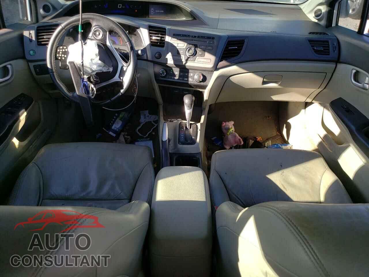 HONDA CIVIC 2012 - 2HGFB2F96CH309446
