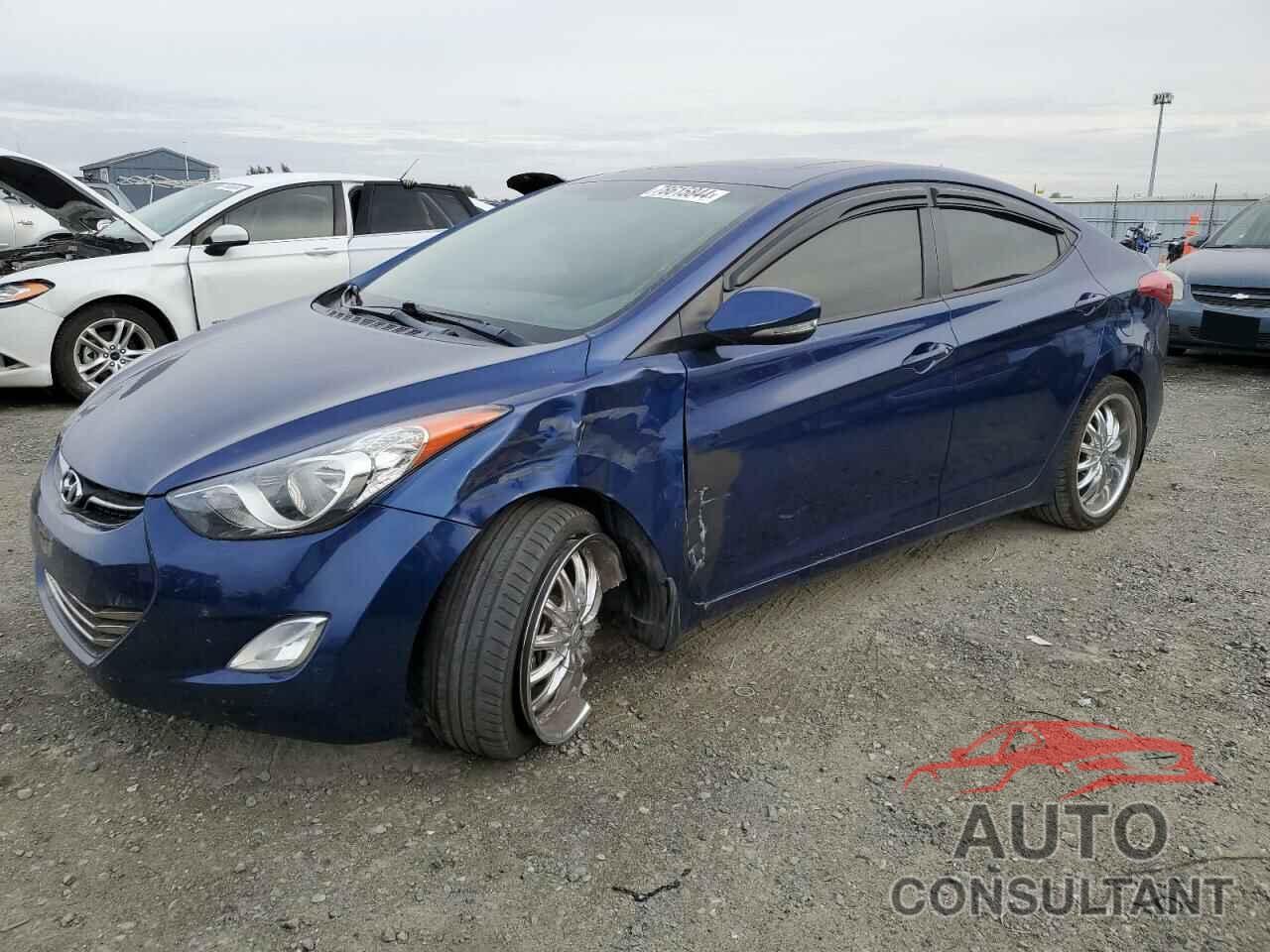HYUNDAI ELANTRA 2013 - KMHDH4AE5DU512701
