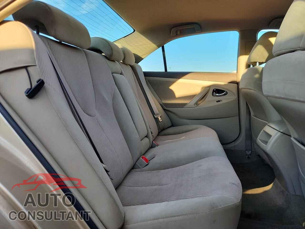 TOYOTA CAMRY 2011 - 4T1BF3EK3BU617841