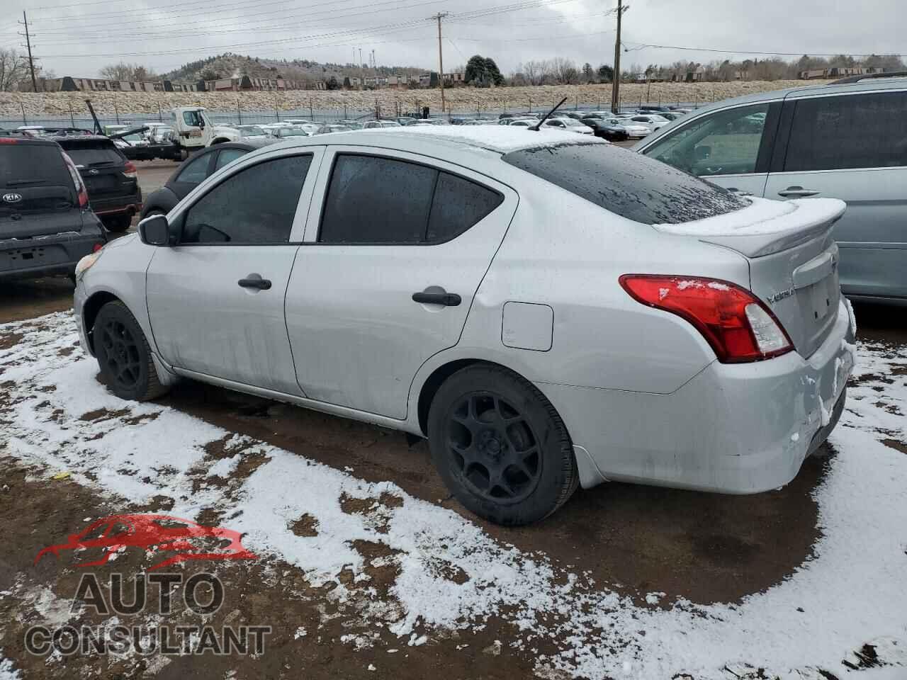 NISSAN VERSA 2017 - 3N1CN7AP3HL826801