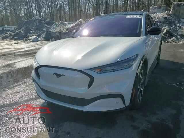 FORD MUSTANG 2022 - 3FMTK3SS6NMA16632